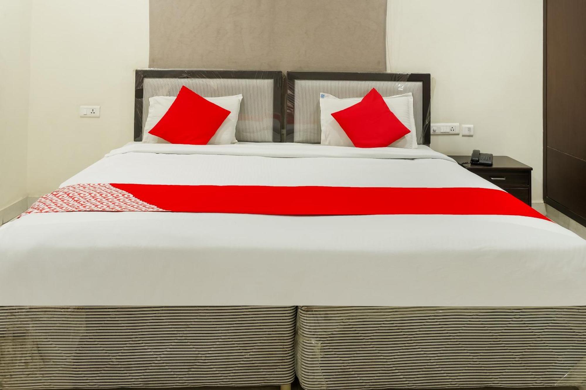 Hotel O Karthikeya Pride Vijayawada Exterior photo
